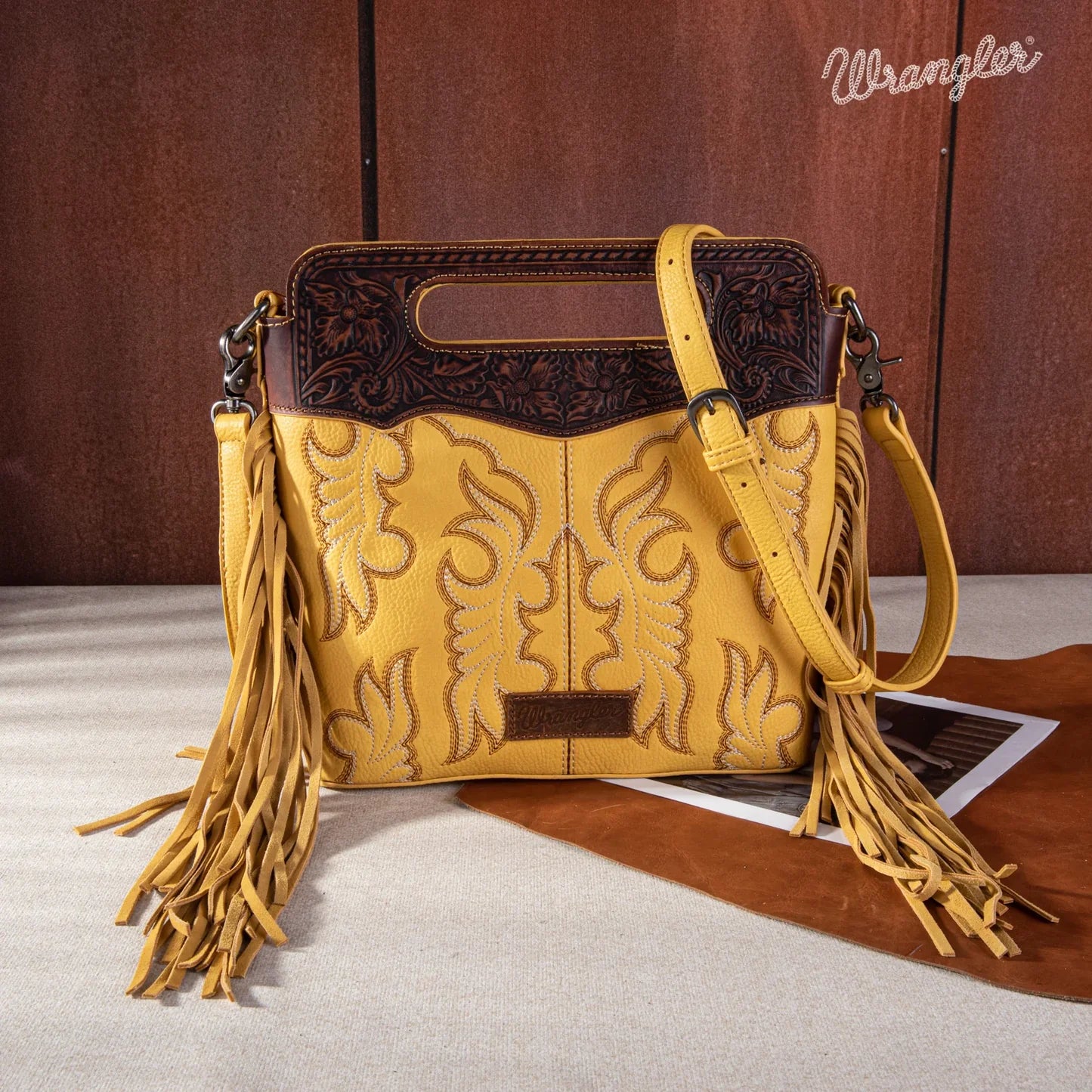 Wrangler Ladies Western Tooled Fringe Crossbody Bag WG110-G2010