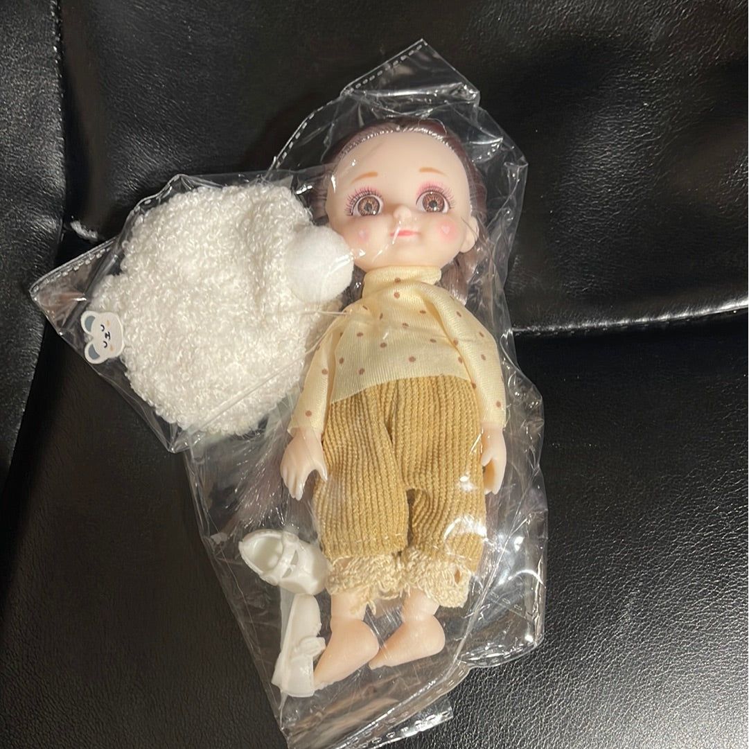 Tini Doll