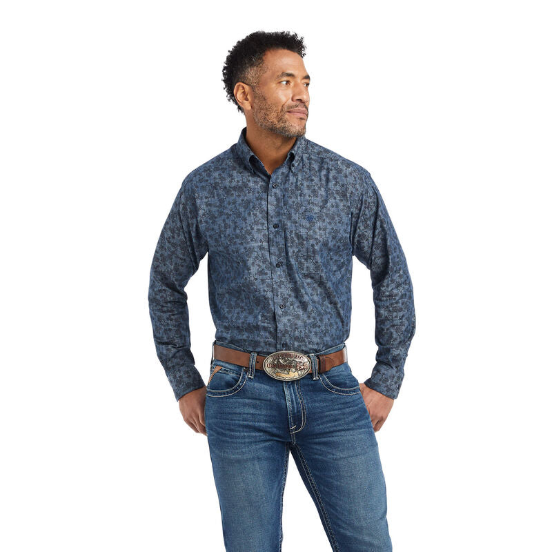 Ariat Men's Chambray Blue Classic Fit Long Sleeve