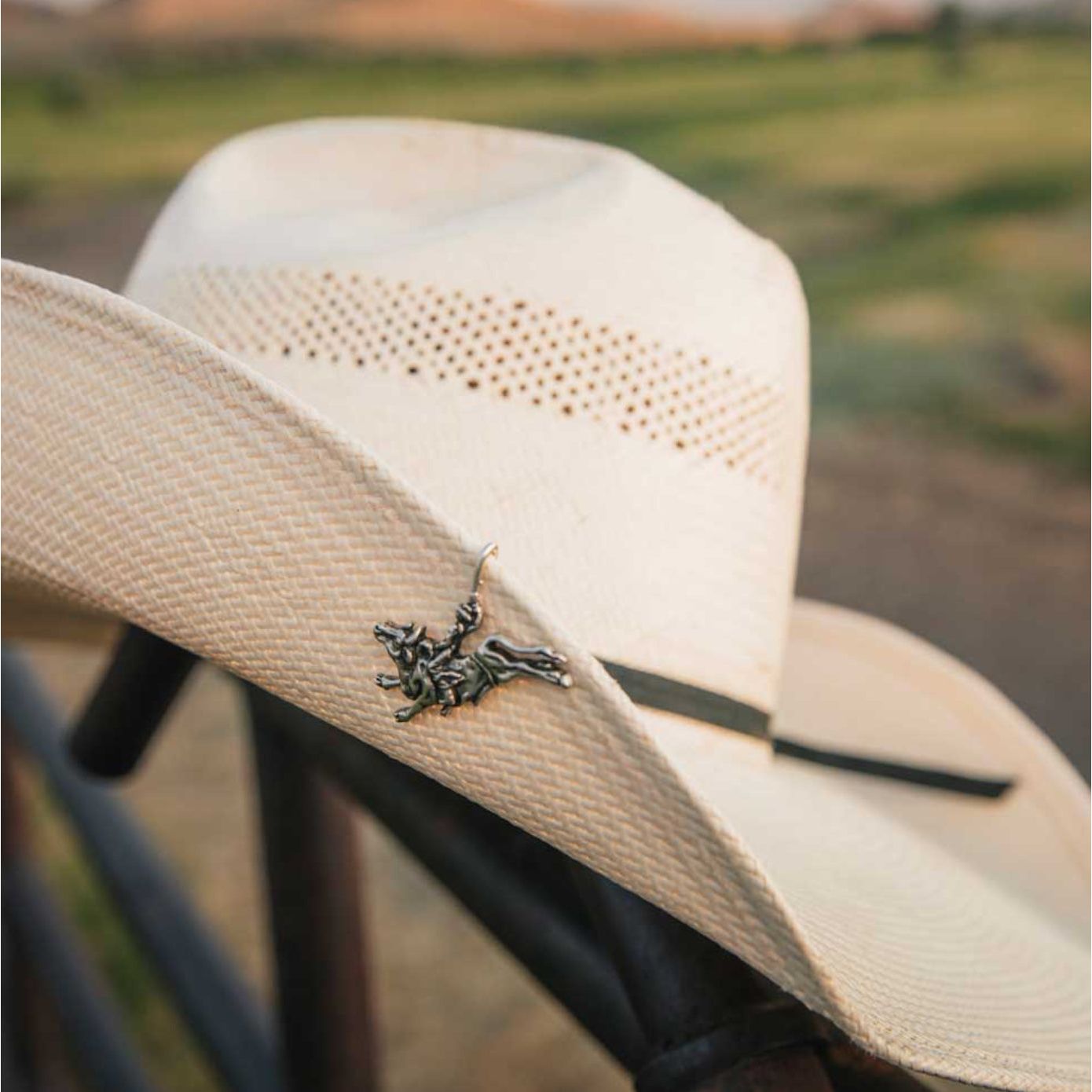 Montana Silversmith - Hat Clip- BullRider HCP6001