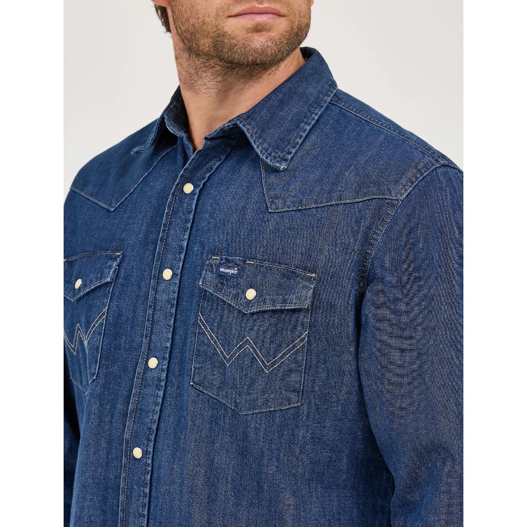 WRANGLER® Men’s Cowboy Cut, Long Sleeve Western Snap, Classic Fit MS1041D