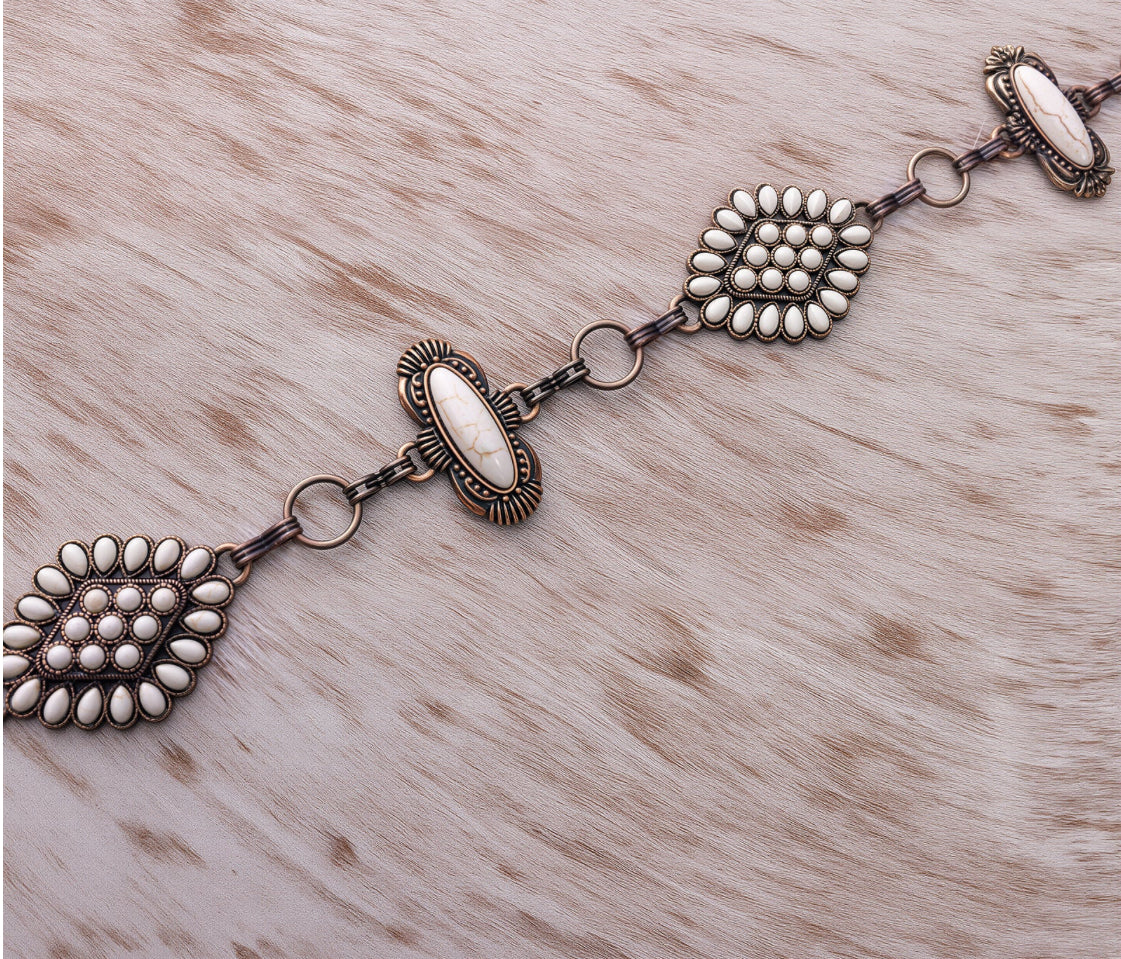 Rustic Coutoure Western Concho Link Chain Belt, White Bead RCB-03-113WT