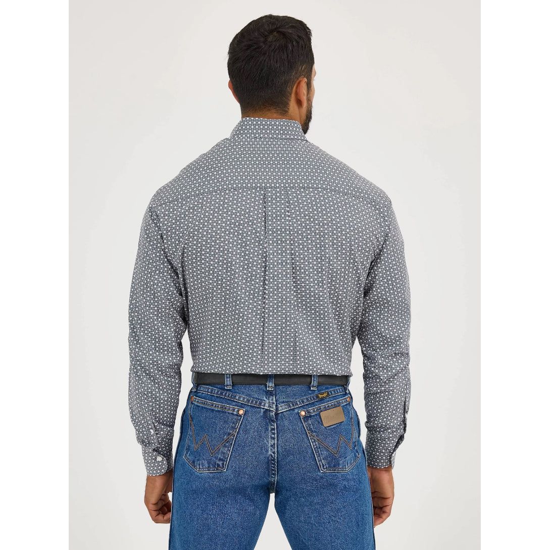 Wrangler Men’s Shirt - LONG SLEEVE, Bucking Cancer, Relaxed Fit 112365842
