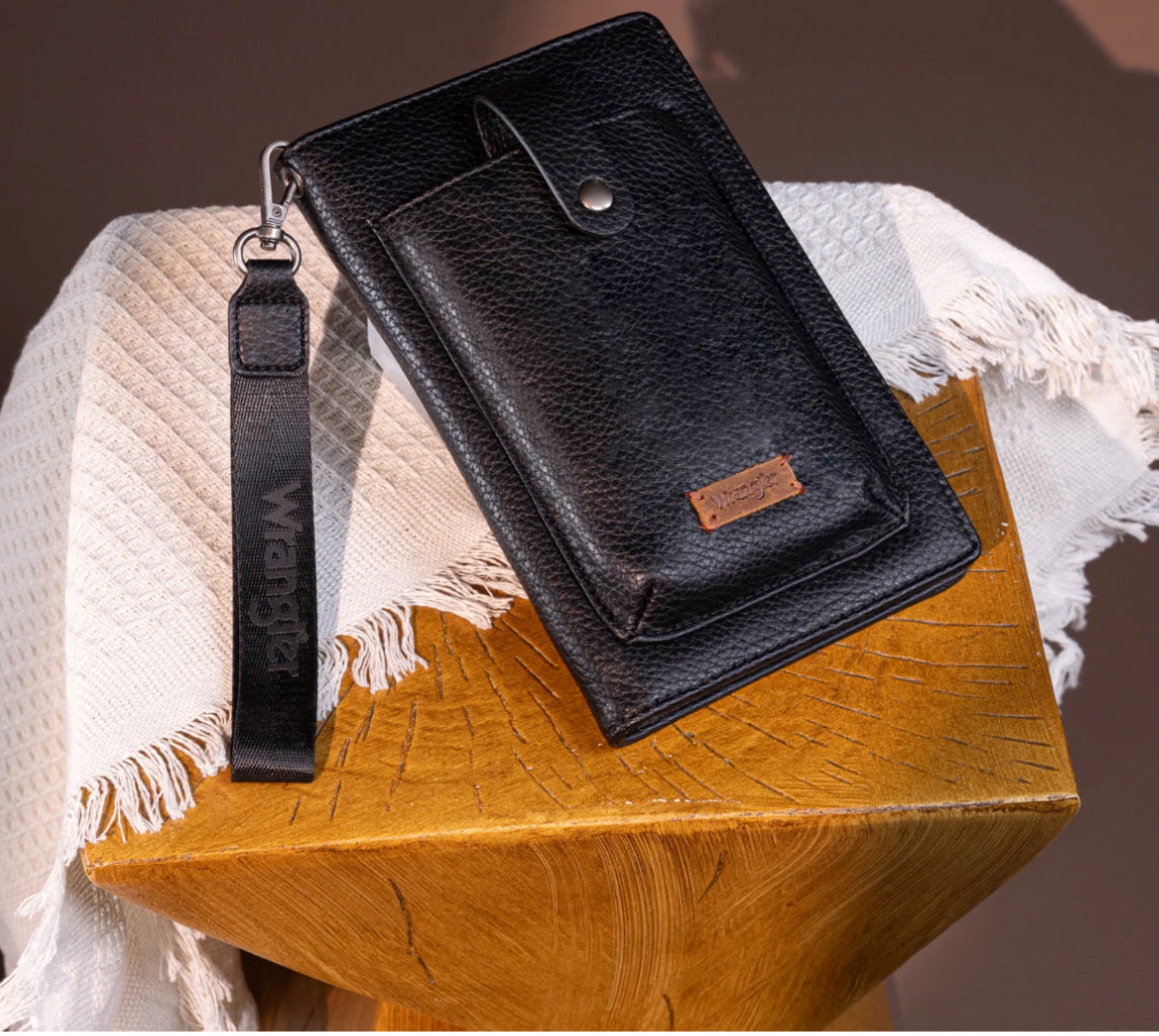 Wrangler Ladies Cellphone Wallet Organizer WG158-W065BK