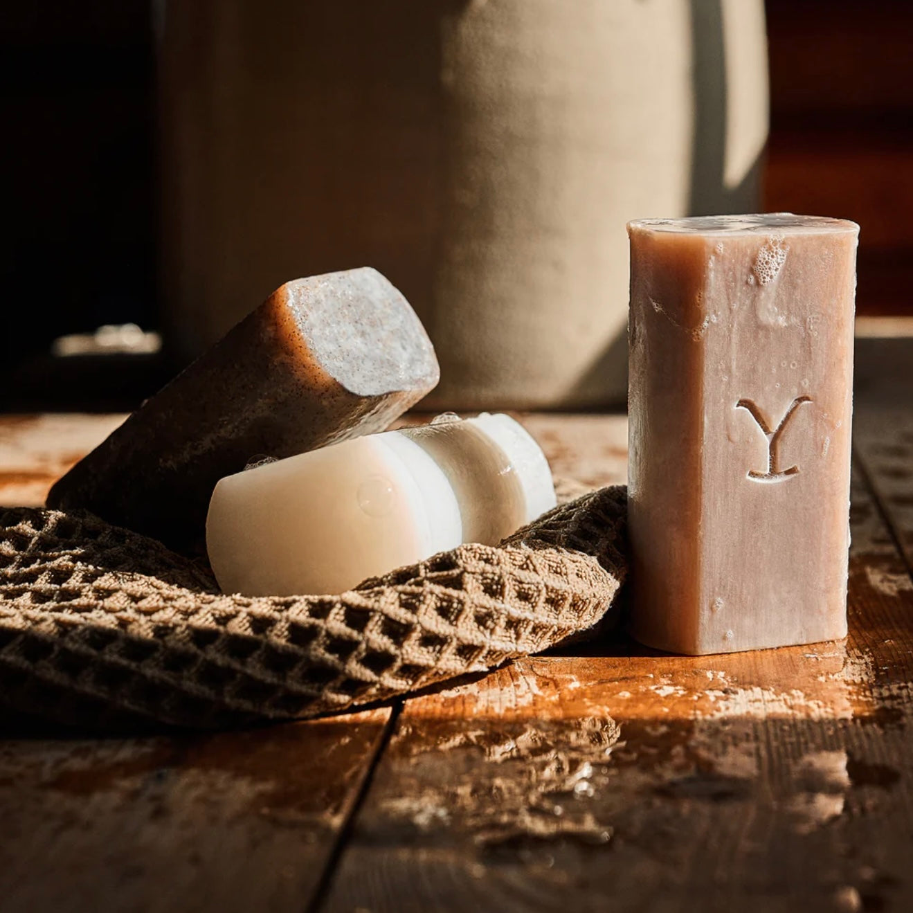 Yellowstone Bunkhouse Cleansing Bar Soap - Amber & Oak