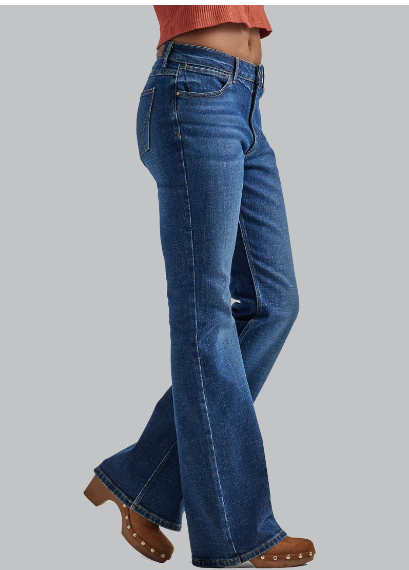 Wrangler Ladies Jean, High Rise, Fierce Flare, Brockton 10MT2FLBR