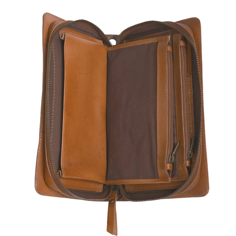 STS Wayfarer Evie Organizer wallet