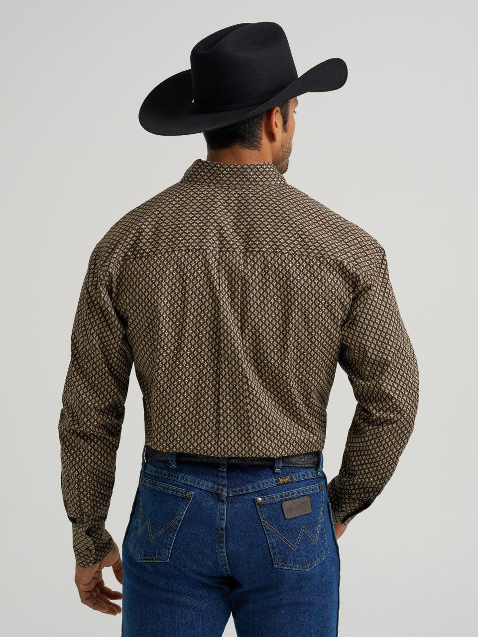 Wrangler Men’s Shirt, George Strait, Long Sleeve, Button Up 112368229