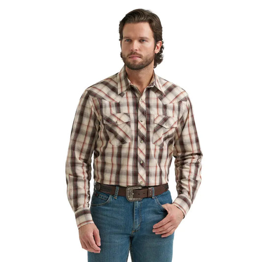 Wrangler Men's Classic Fit Long Sleeve  112381479