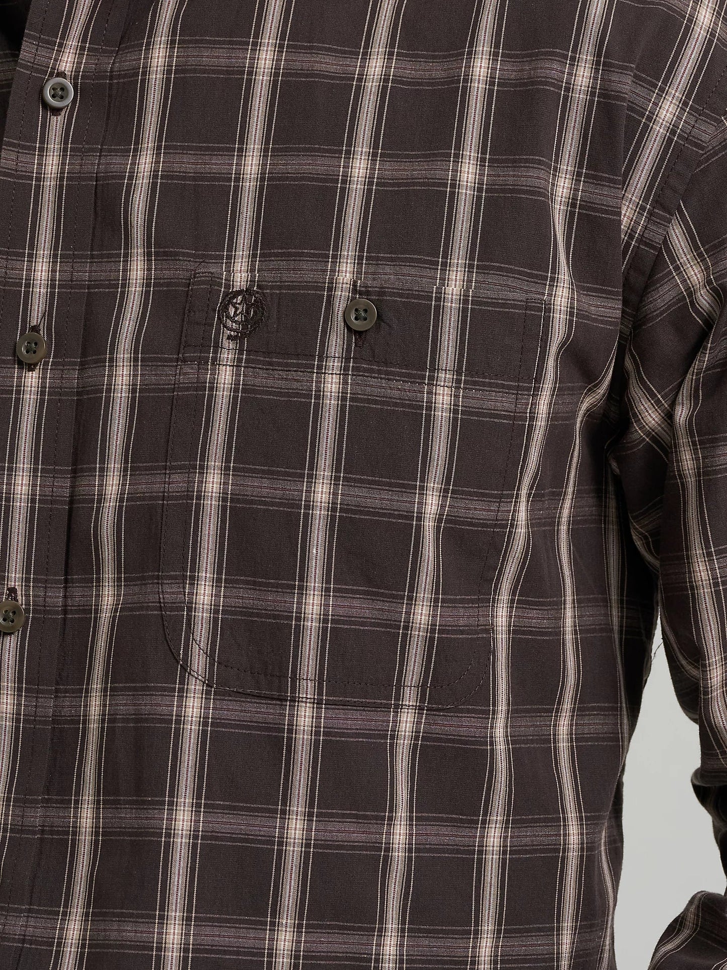 Wrangler Men’s George Straight Button Down 112368208