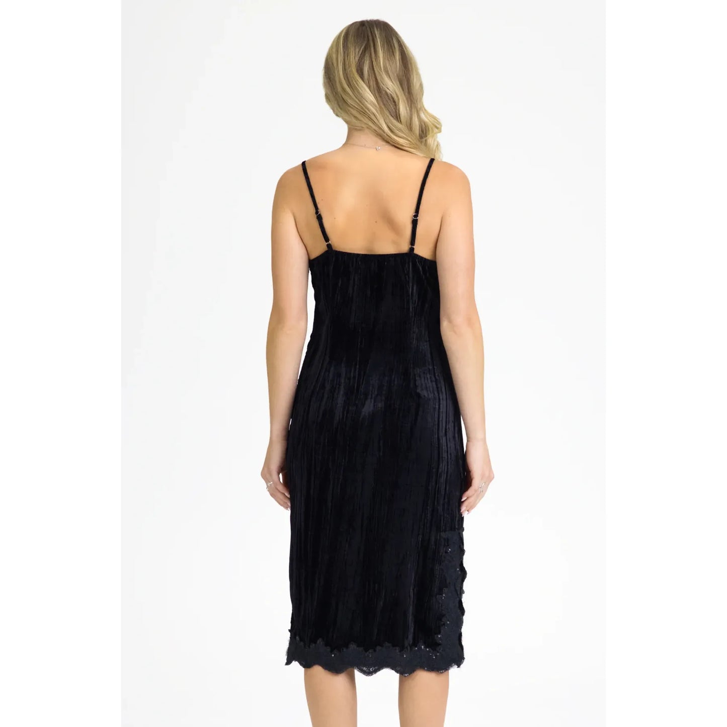 Miss Me - Joyce Velvet Dress