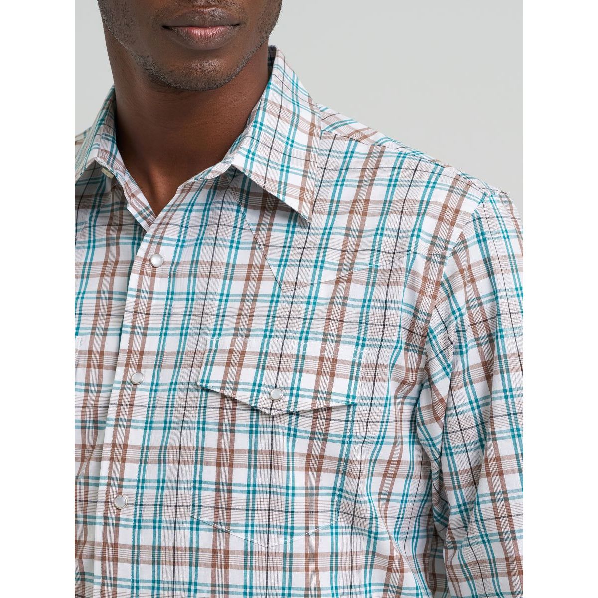 Wrangler Men's Classic Fit, Long Sleeve  112379034