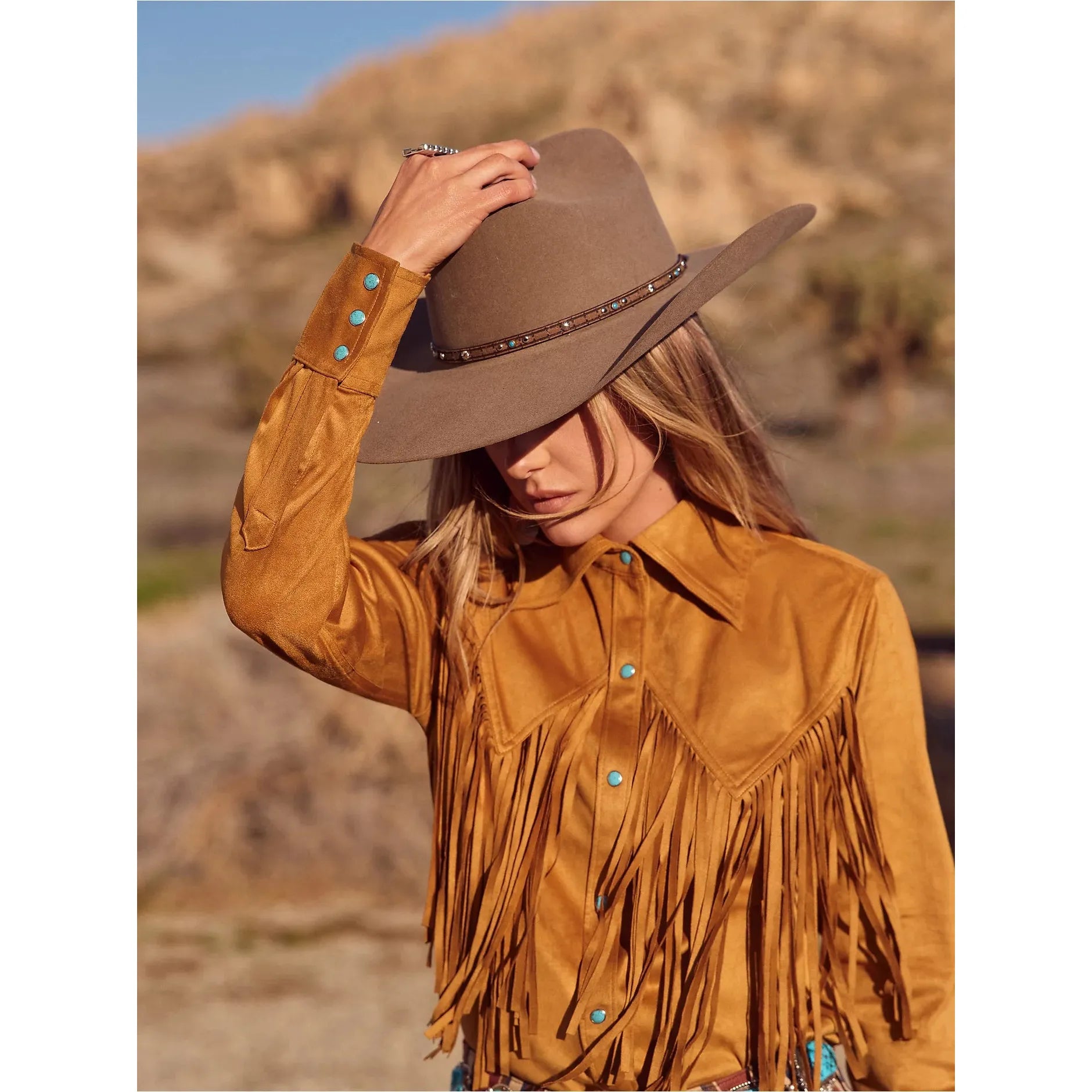 WRANGLER X LAINEY WILSON FRINGE SNAP SHIRT