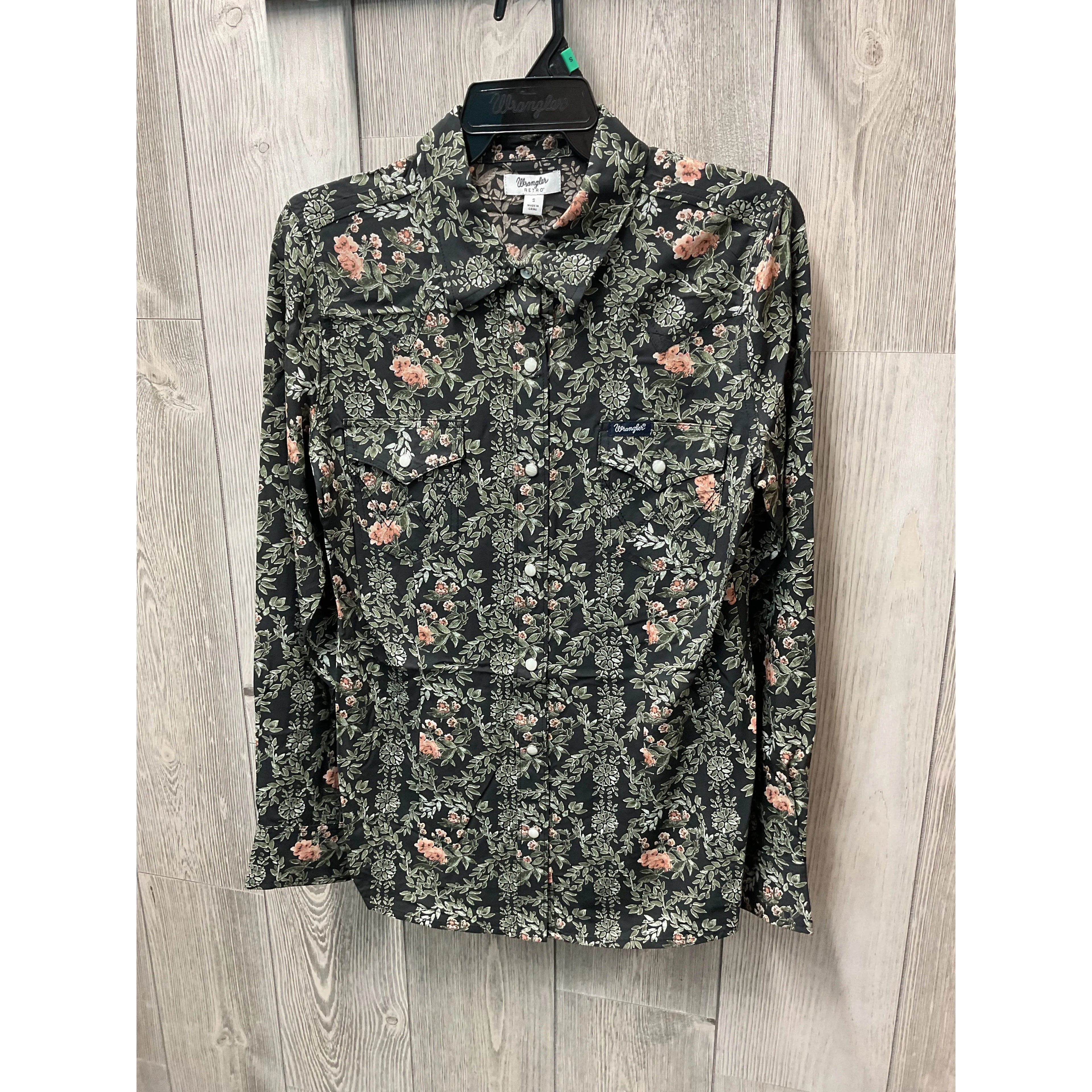 Wrangler floral ladies button up shirt 112361192