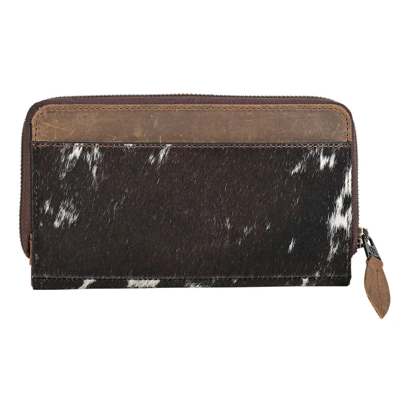 * STS Cowhide Chelsea Checkbook Wallet
