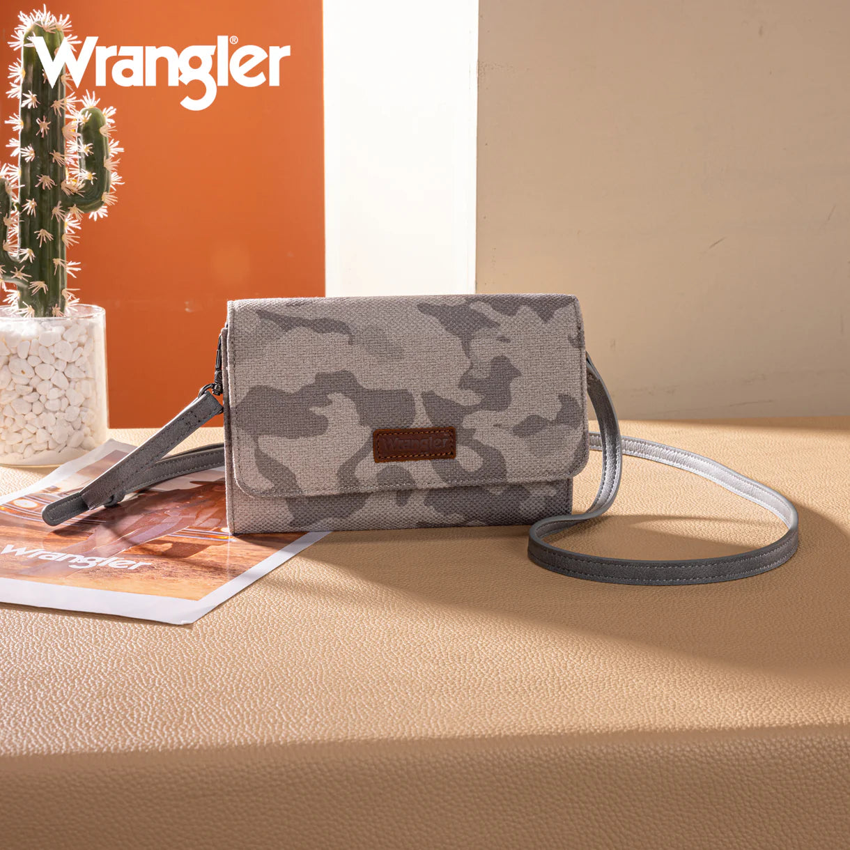 Wrangler Camo Print Canvas Clutch/Crossbody - WG286-1833