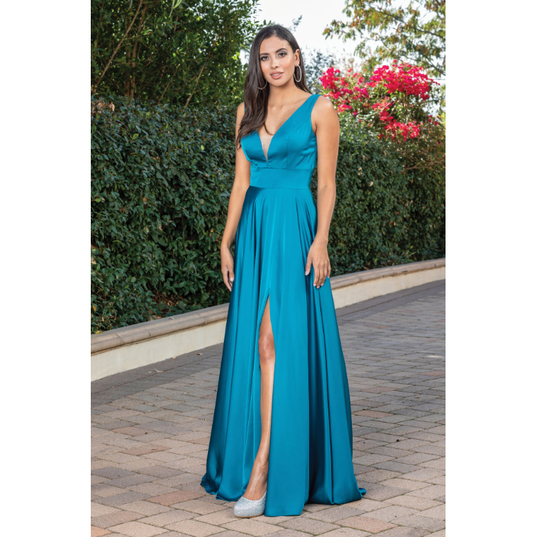 High Slit and Pleated Skirt Prom Dress