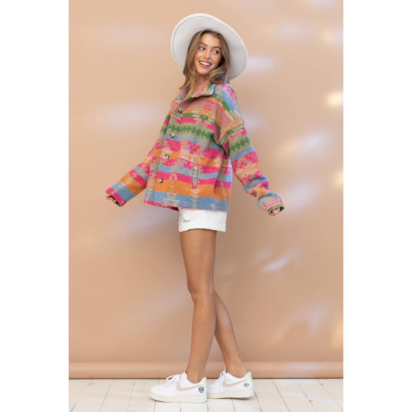 32296J - Aztec Pattern Button Up High Collar Jacket