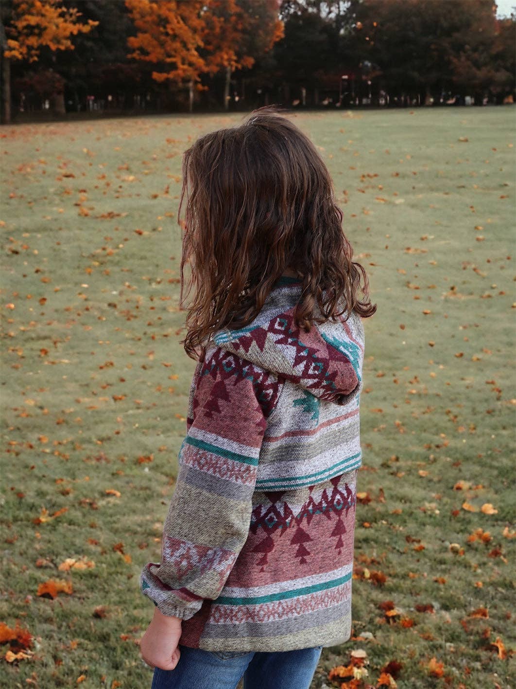 GIRLS Geometric Printed Pullover Hoodie. TPG65113041