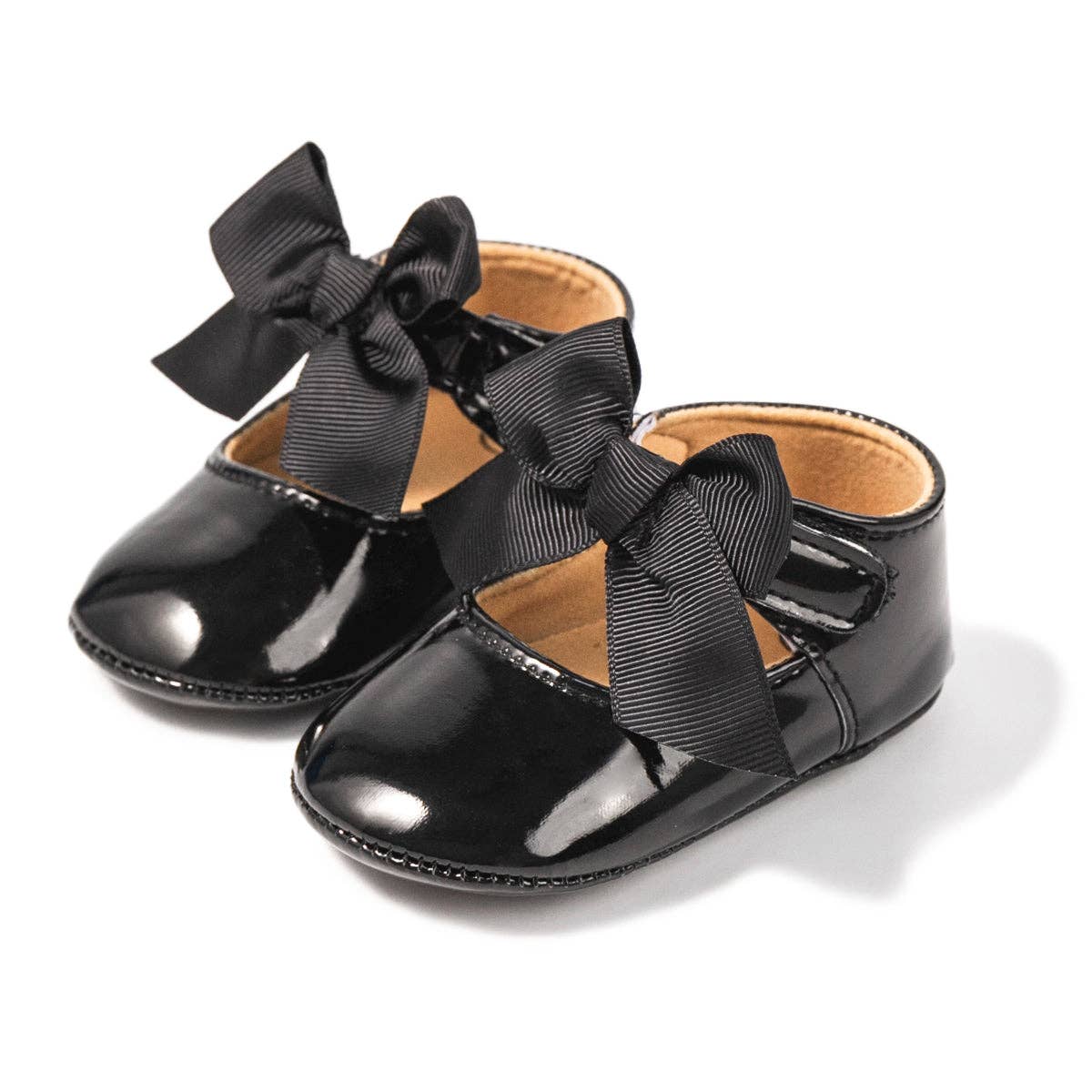 Cute black infant shoes w/black front bow