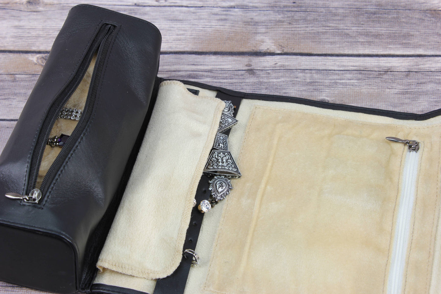 Travel Jewelry Storage Roll w/ Buckle JR 420