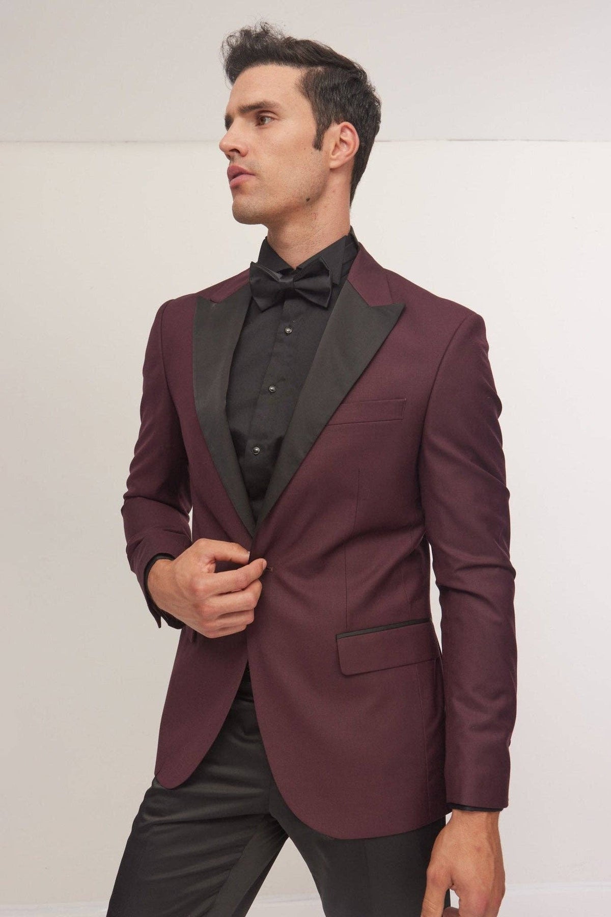 Classic Peak Lapel Tuxedo Jacket - Burgundy