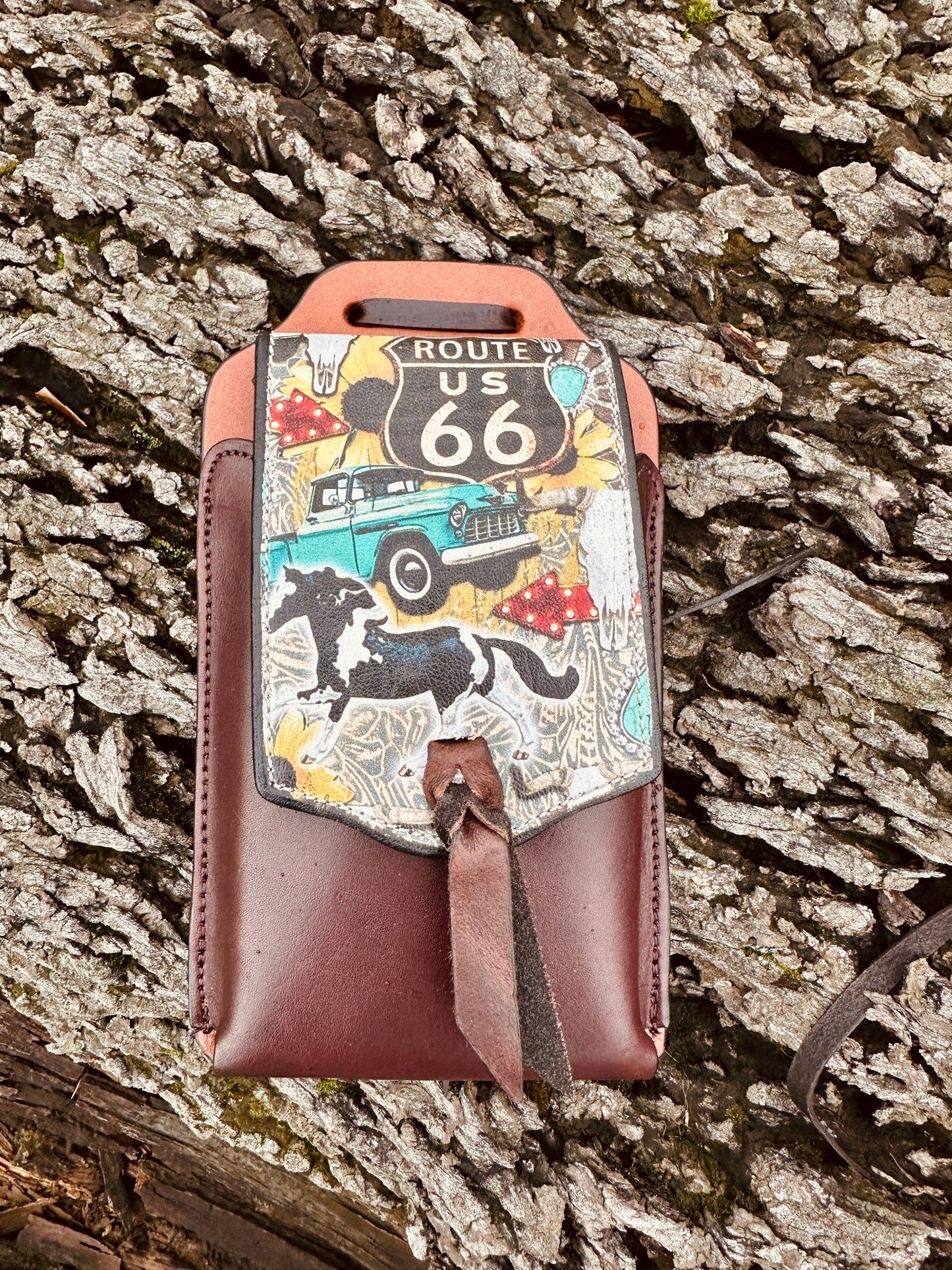 Cell Phone Back Cinch Holder