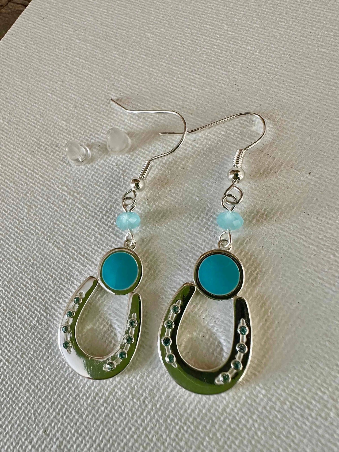 Horseshoe Aua Bead ER WIRE Jewelry