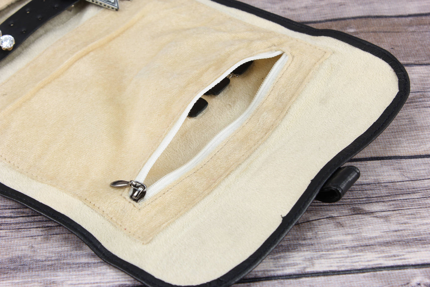 Travel Jewelry Storage Roll w/ Buckle JR 420