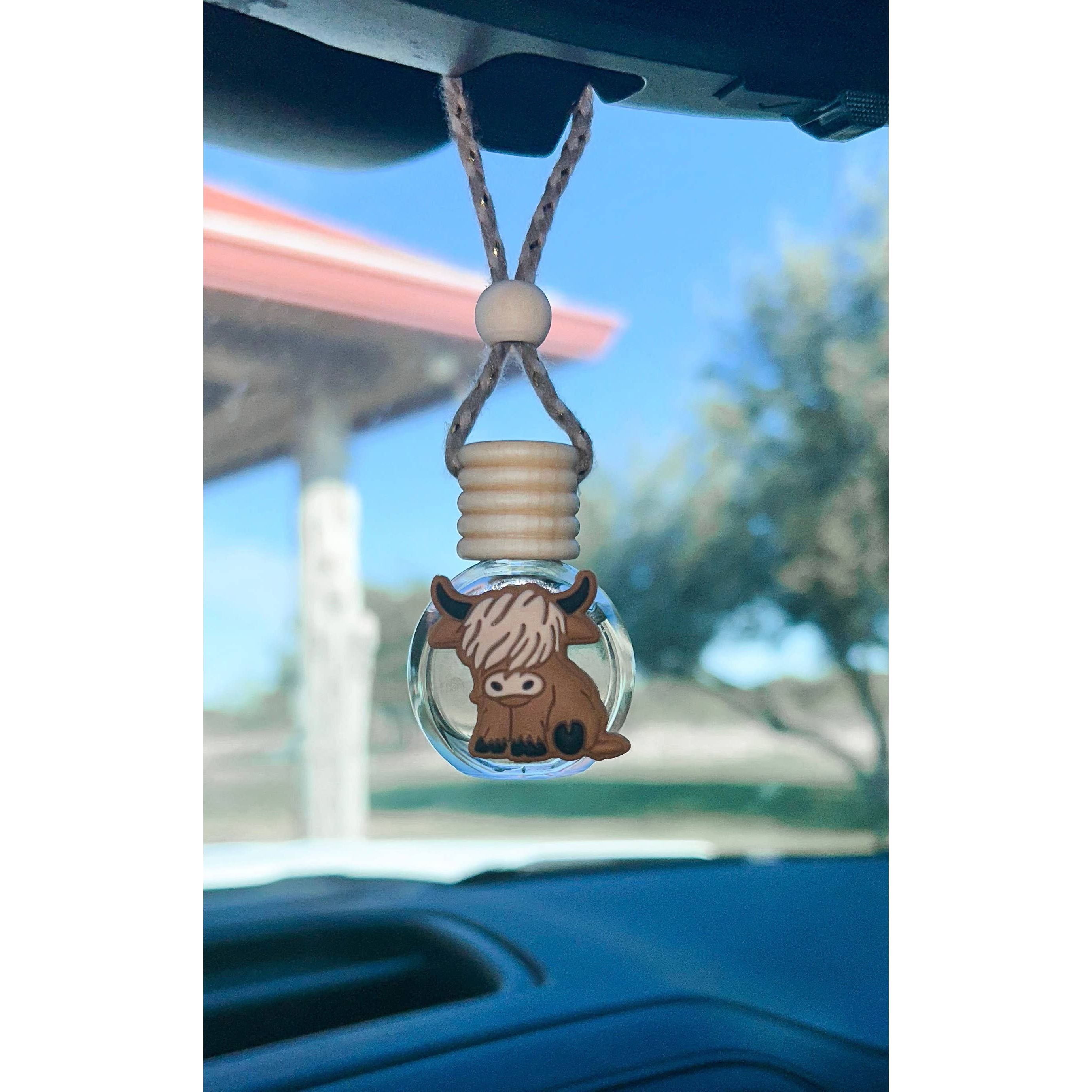 Brown Highland Cow Hanging Diffuser