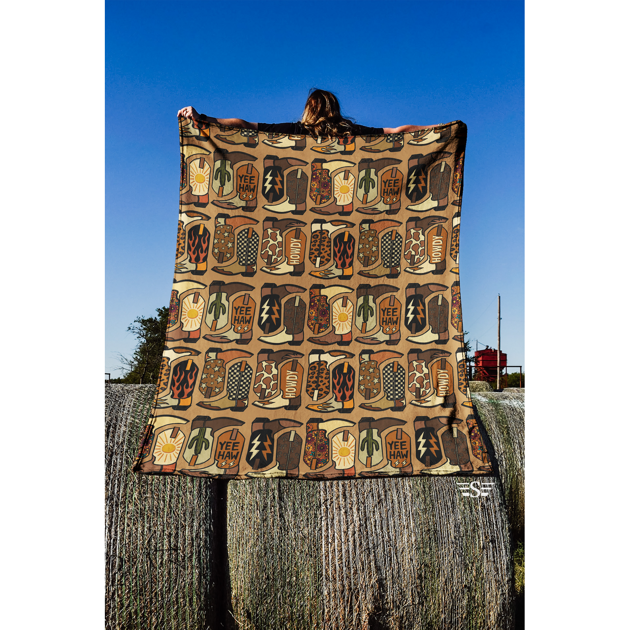Neutral Boot Scootin' Blanket
