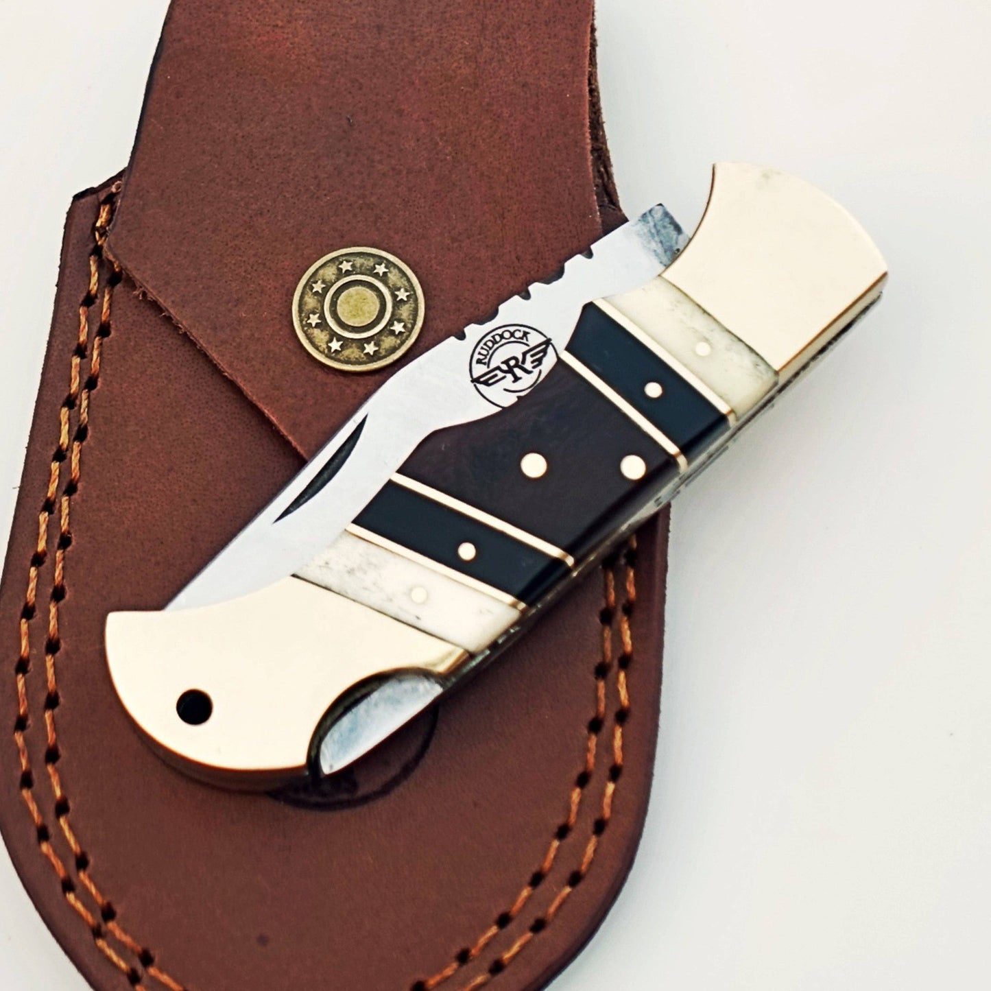 The Gentleman Folding Knife - Stainless Steel