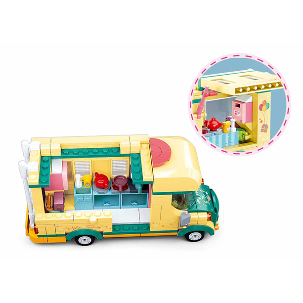 Texas Toy Distribution - Winter Camping Trailer Building Brick Kit (314 pcs)