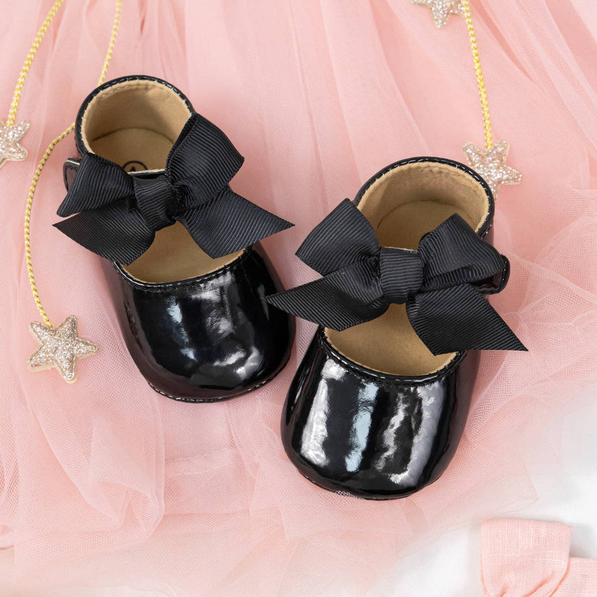 Cute black infant shoes w/black front bow