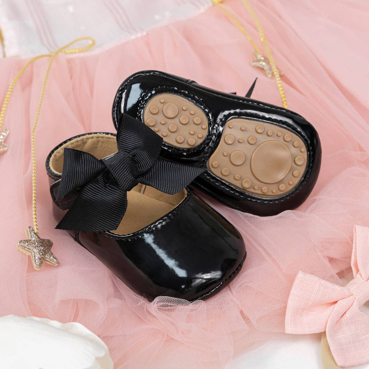 Cute black infant shoes w/black front bow