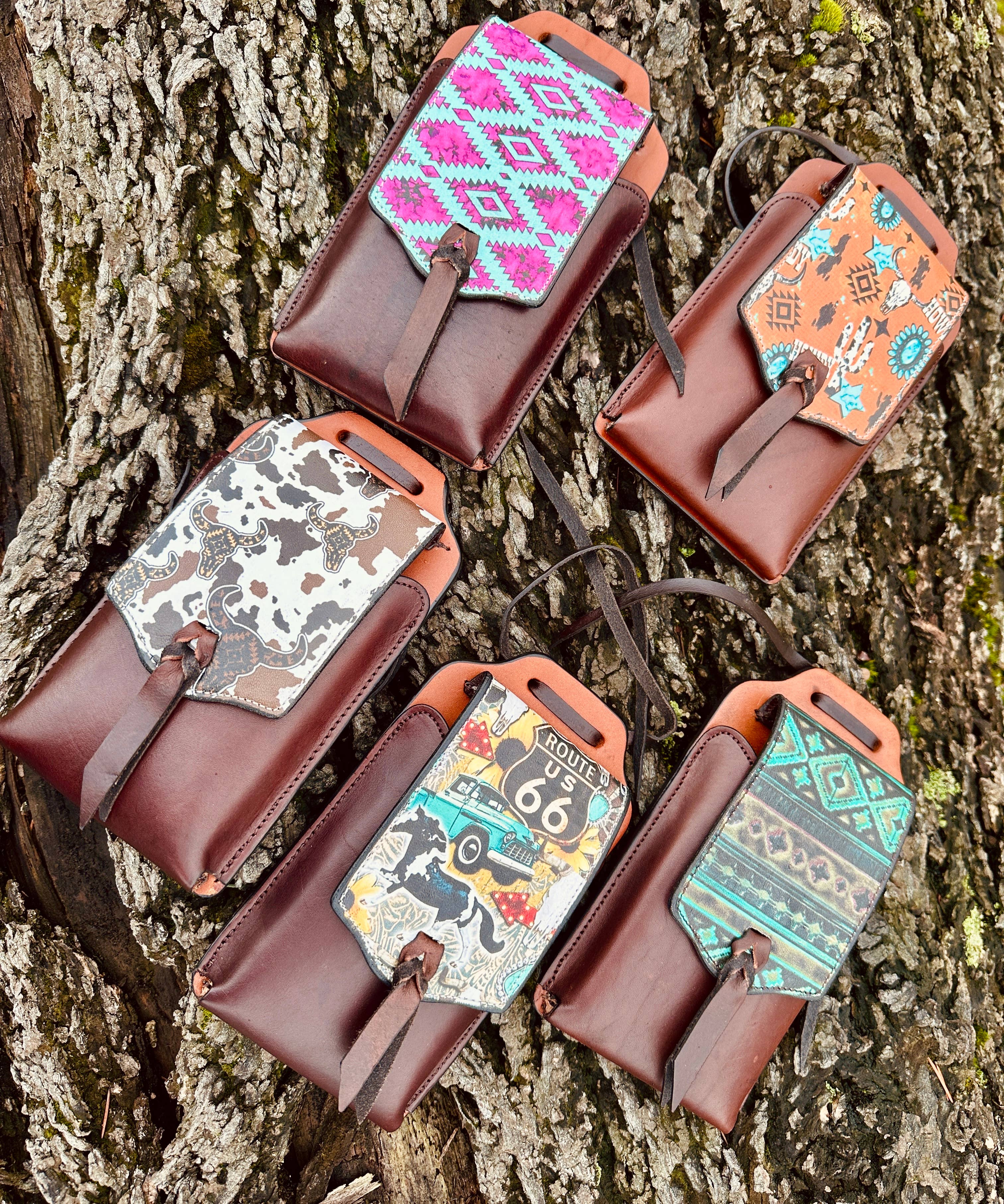 Cell Phone Back Cinch Holder