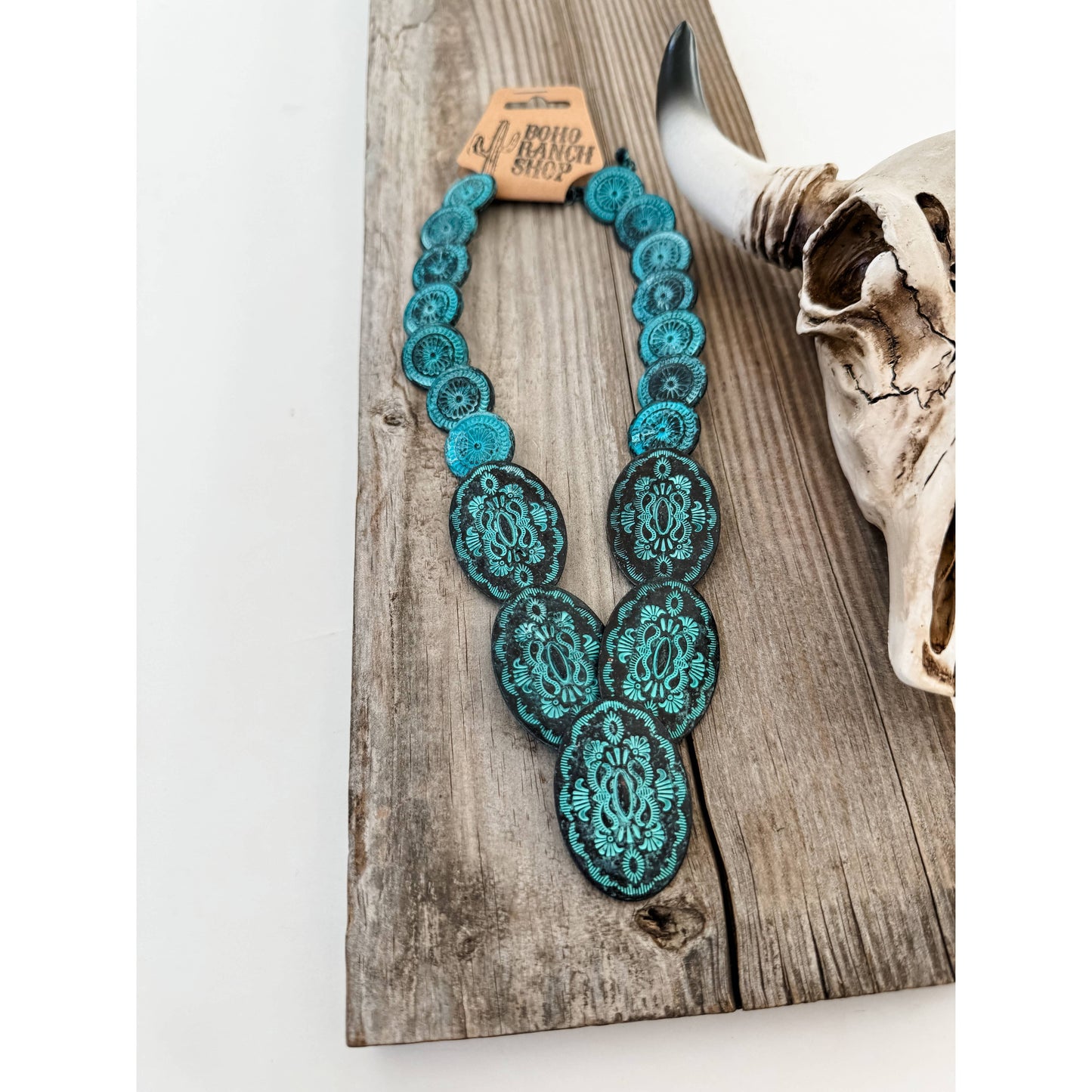 Western Oval Concho Overlapped Necklace