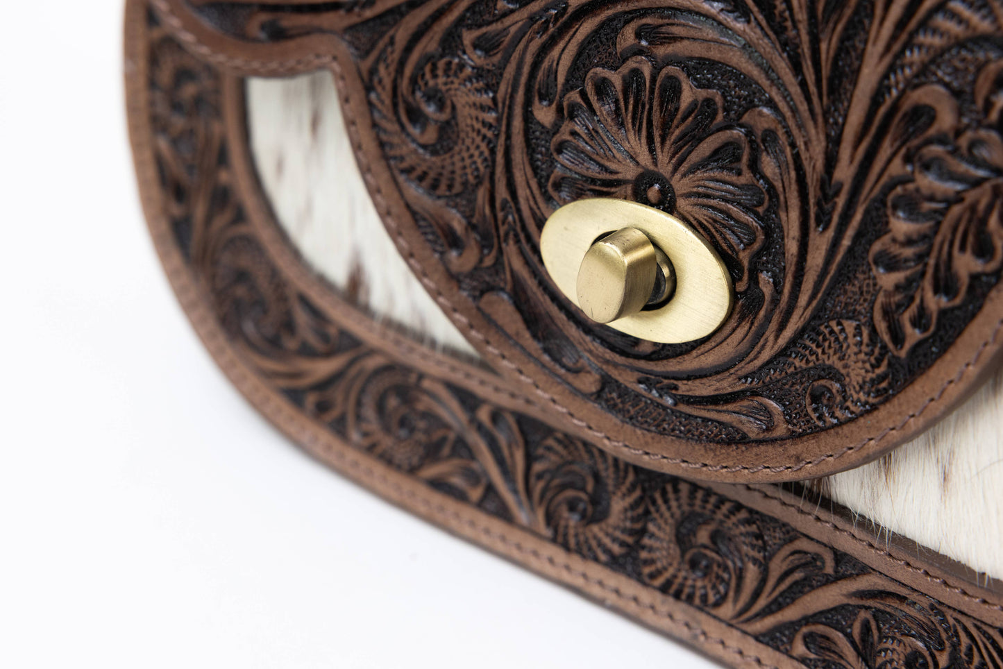 Brown Scalloped Flap Leather Purse ABHB 18-25205