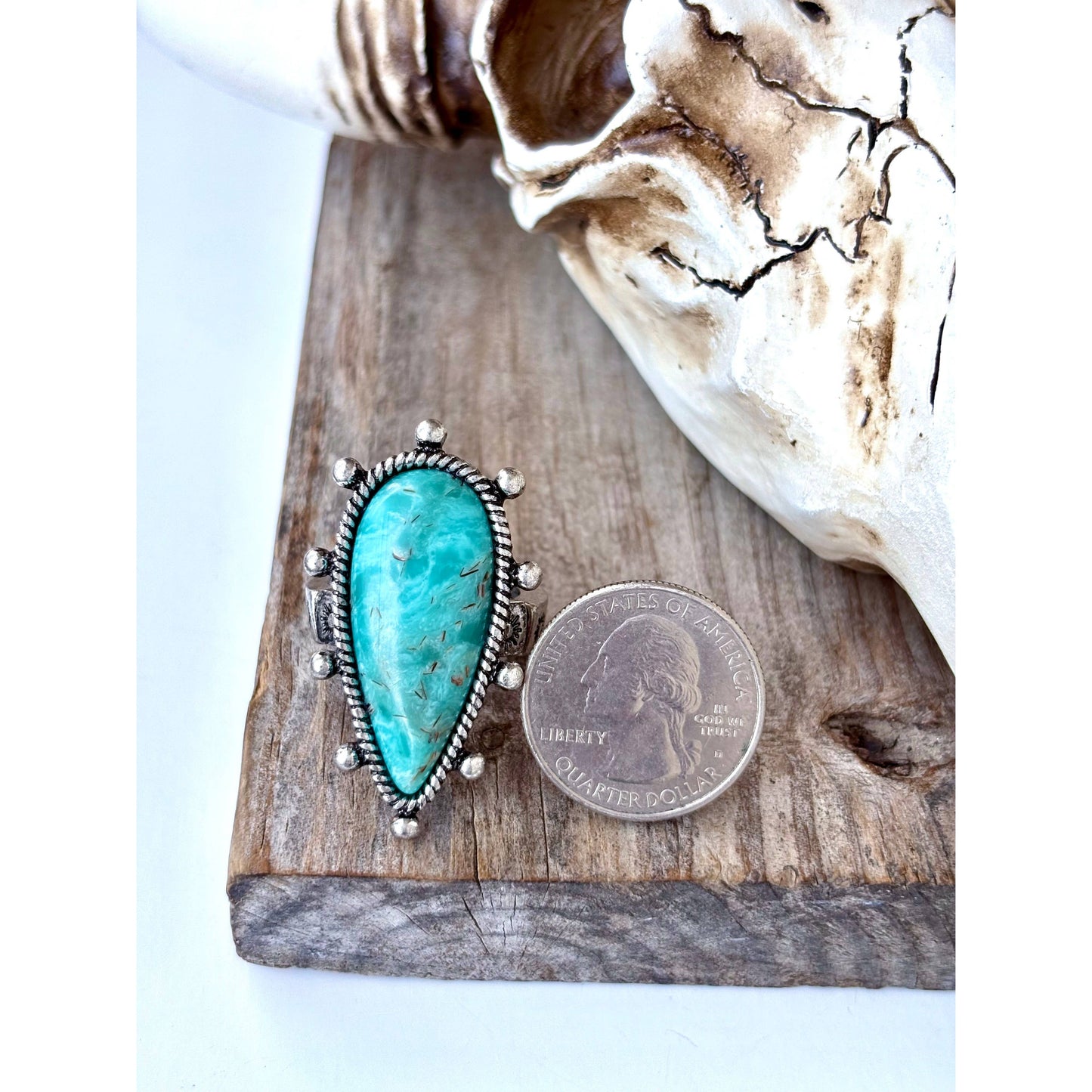 Western Style Teardrop Turquoise Stone Stretch Ring