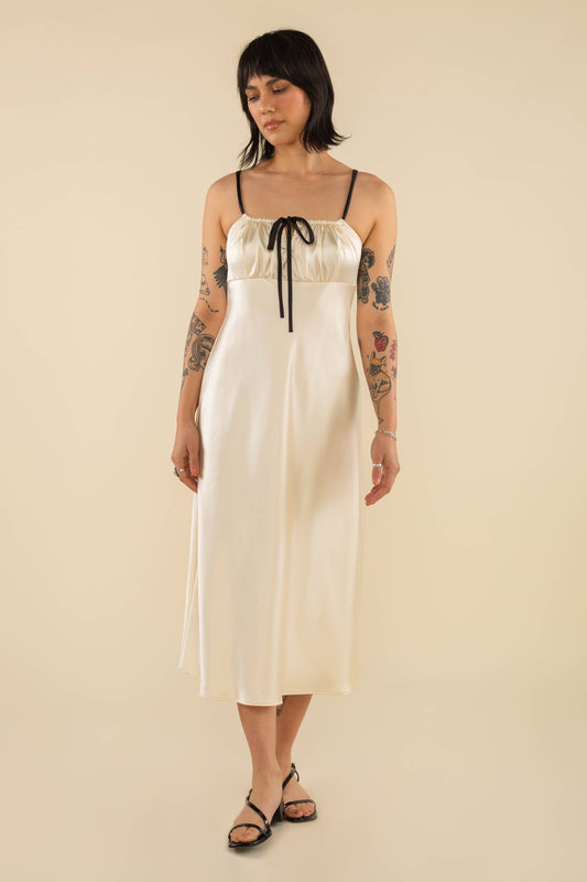 Nat Contrast Tie Dress
