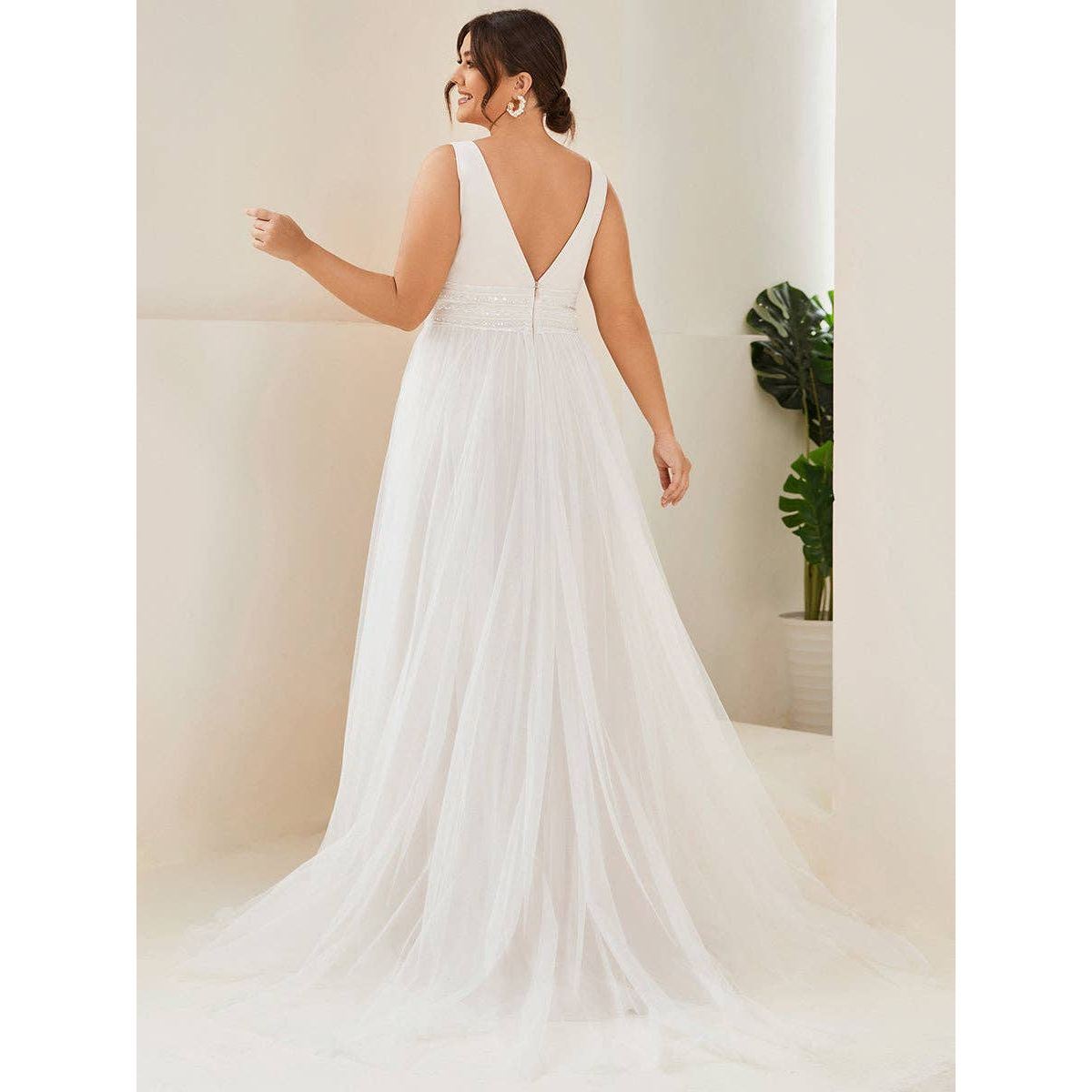 Ever-Pretty - Plus Backless A Line Sleeveless Mesh Wedding Dress