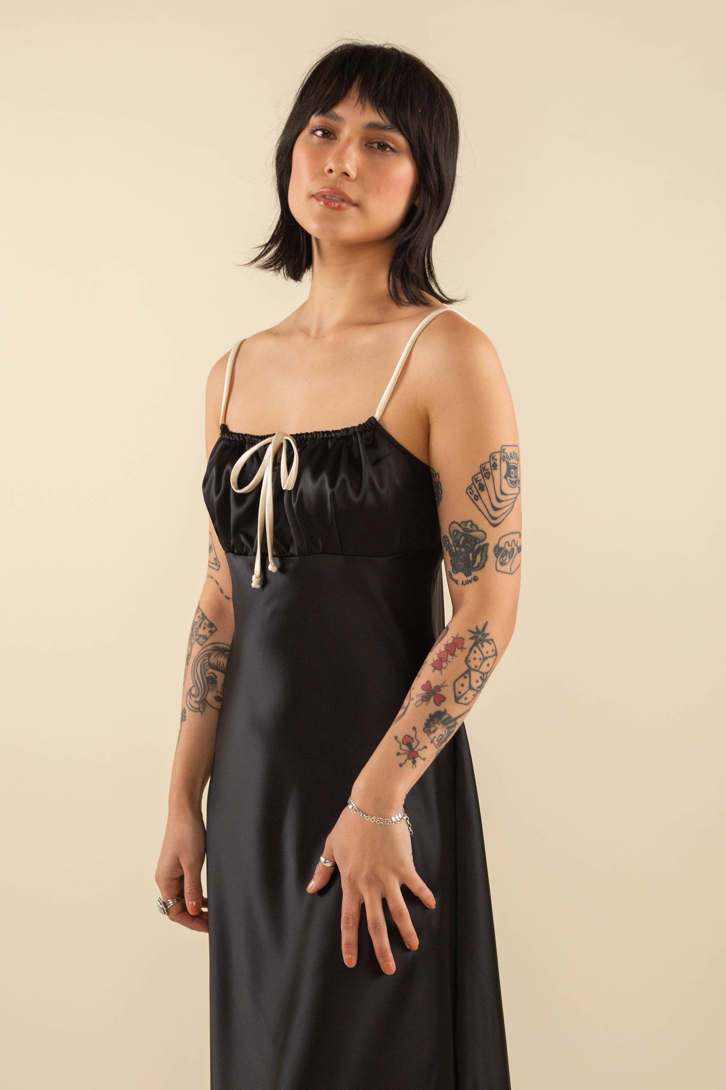 Nat Contrast Tie Dress