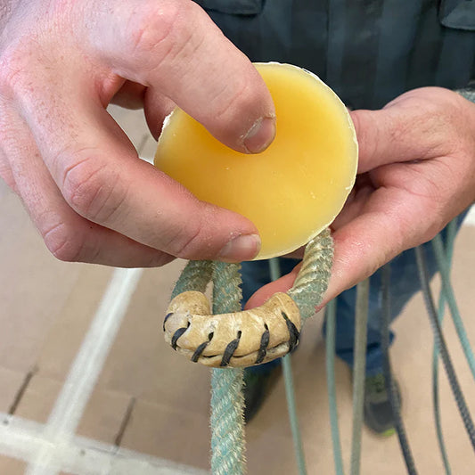 FAST BACK ROPES INC. Rope Wax Cake Conditioner